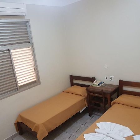 Scala Hotel ברטוס מראה חיצוני תמונה