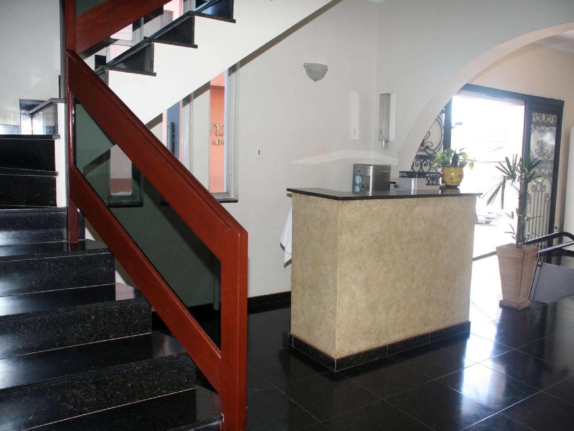 Scala Hotel ברטוס מראה חיצוני תמונה