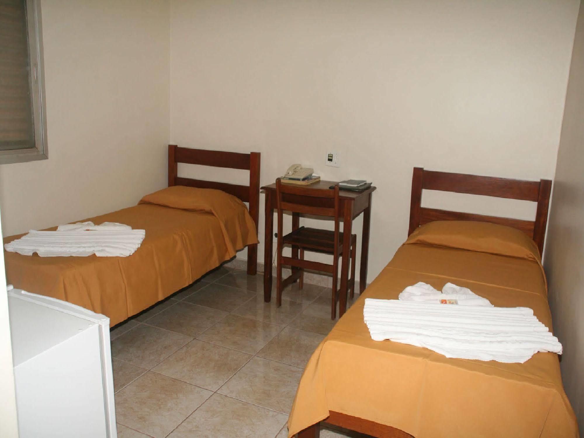 Scala Hotel ברטוס מראה חיצוני תמונה